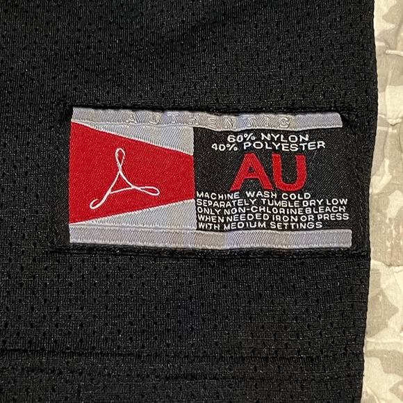 Men’s Bulls 90s Toni Kukoc Jersey XL - Picture 2 of 5